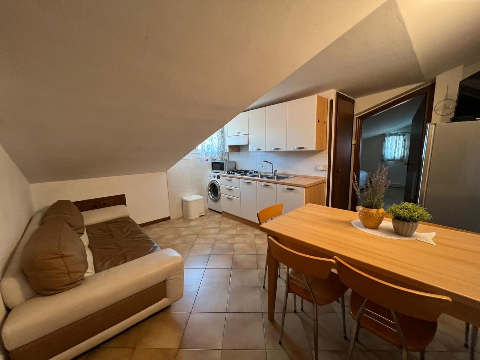 Mansarda 7 Trilocale, Bafile241 - 2' Piano No Ascensore - Adria Holiday Jesolo - Family Apartment Buitenkant foto